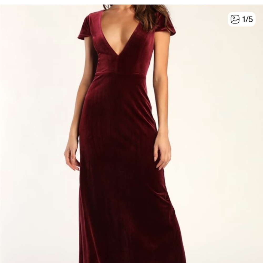 Lulu's Deep Red Velvet V-Neck Maxi Dress